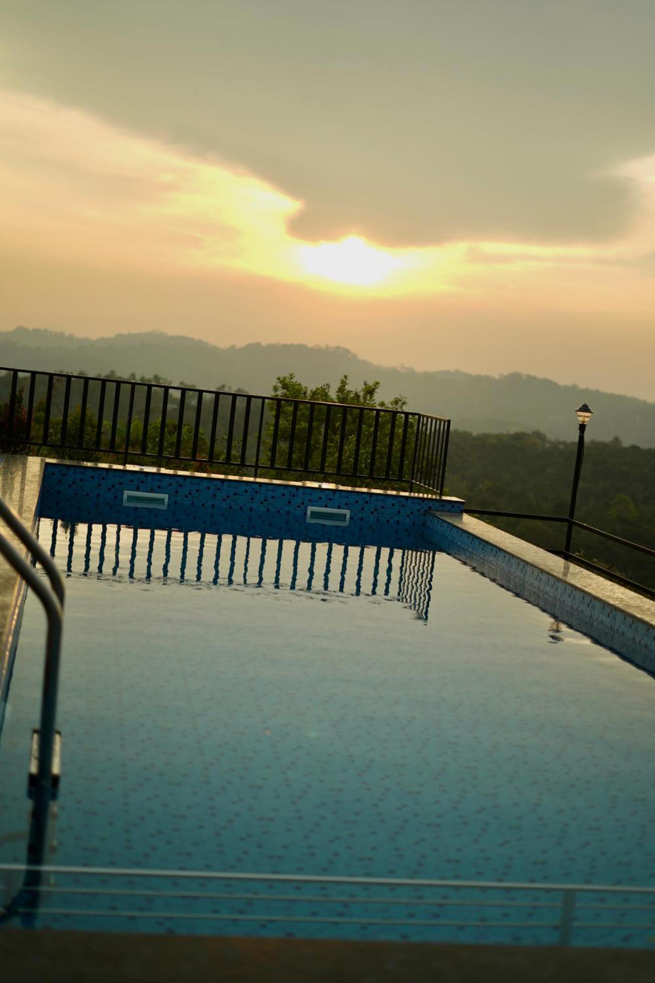 Paadi Holidays Ramakkalmedu Idukki Esterno foto